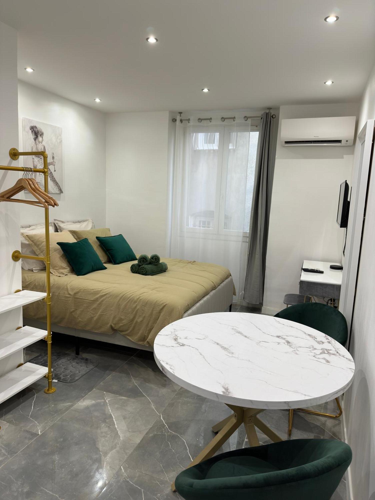 La Chic Opera Netflix/wifi * Marseille