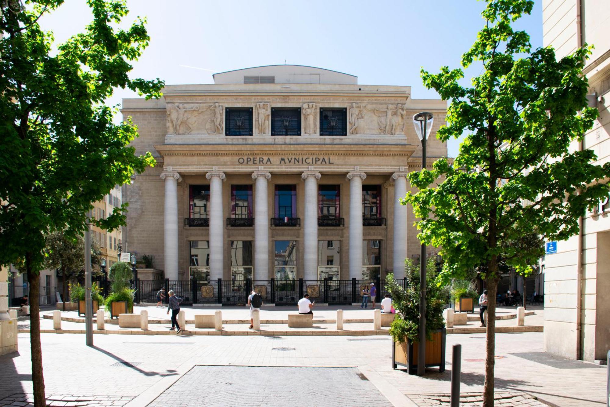 La Chic Opera Netflix/wifi Marseille